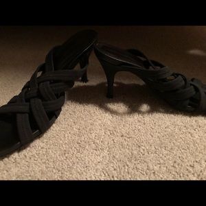 Donald J. Pliner Black sandal